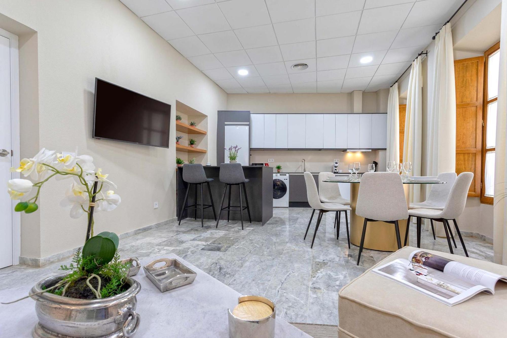 Genteel Plaza De Las Tendillas Ii Apartamento